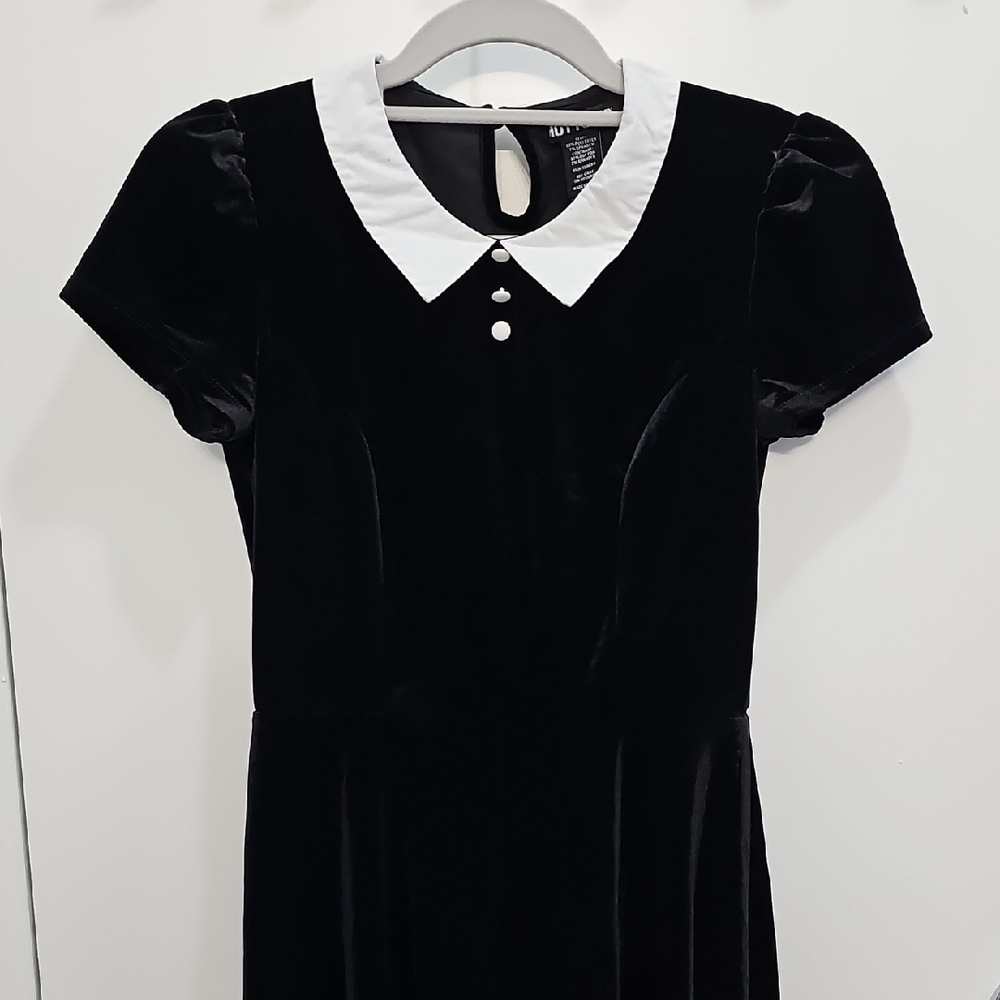 Hot Topic Black and White Mini Dress